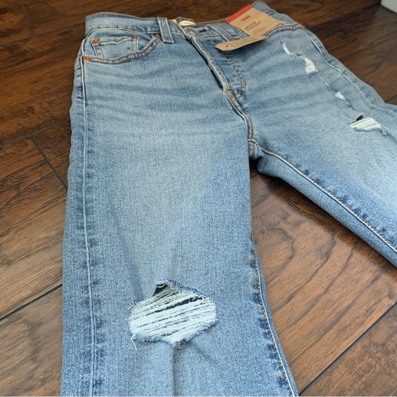 Levi’s | high rise.wedgie straight jeans raw hem button fly distressed 0 - Picture 7 of 12